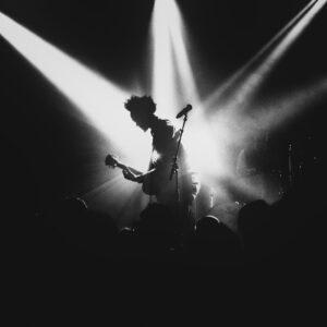 Fantastic Negrito est ici photographié par l'artiste Eric Meurice. Vendu sur le site de Paragone Concept.